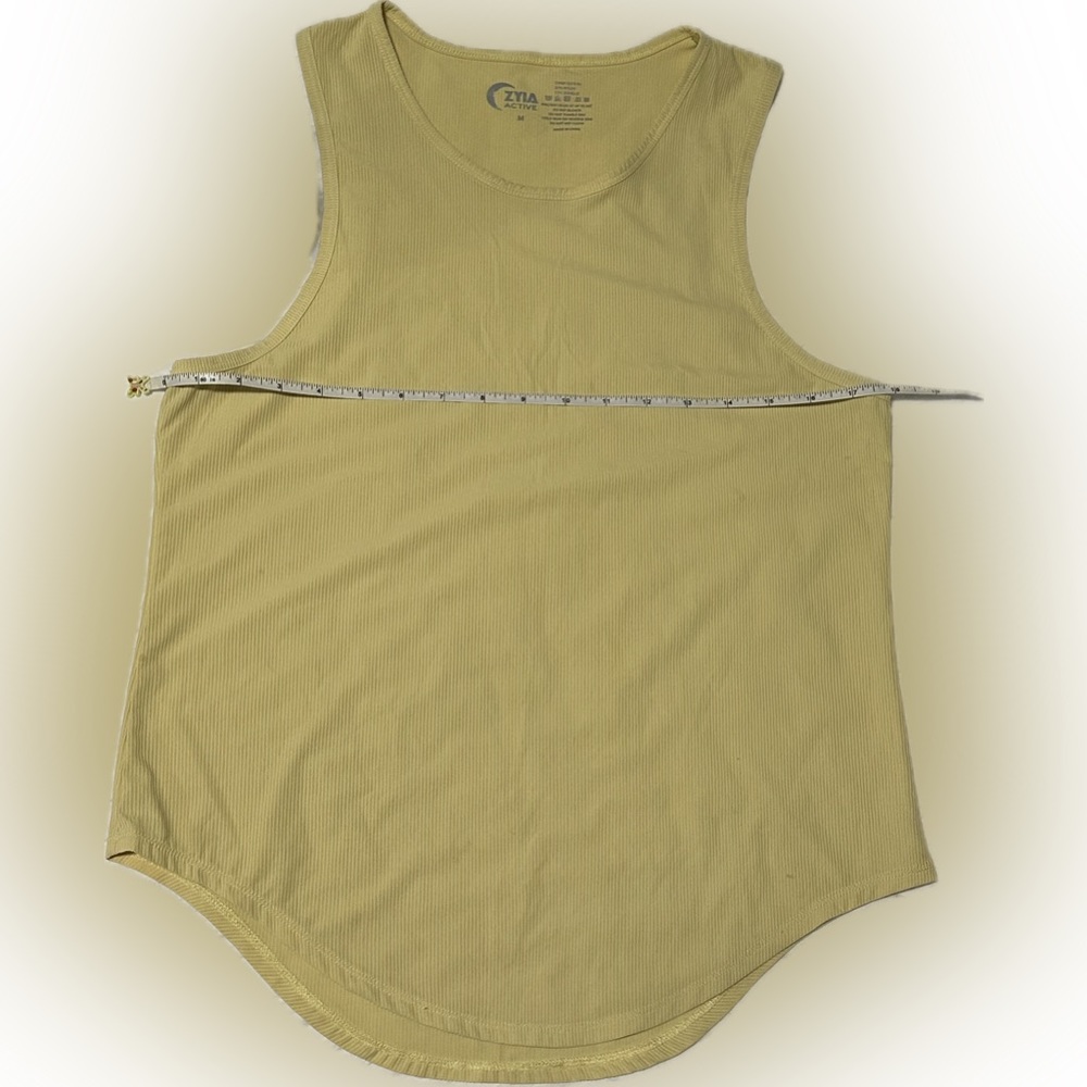 Zyia Active Yellow Ribbed Tank Top - Size Medium - Picture 6 of 8